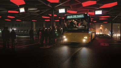 Bus de nuit au départ de Sion