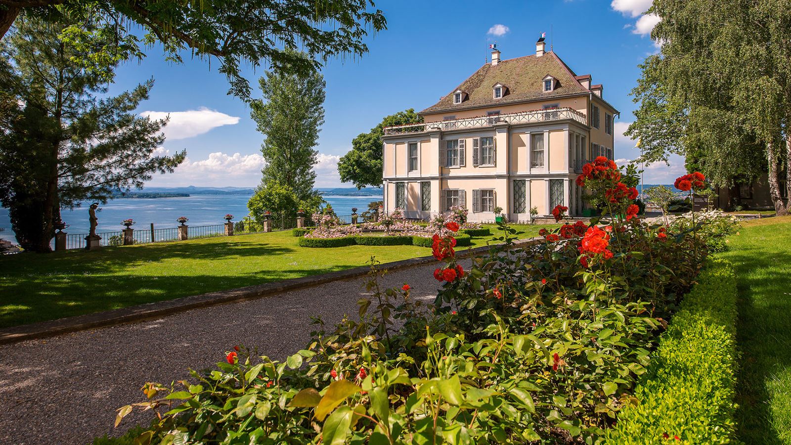 Il castello di Arenenberg è considerato il più bello del Lago di Costanza e offre viste mozzafiato sull’Untersee. © Arenenberg | Napoleonmuseum