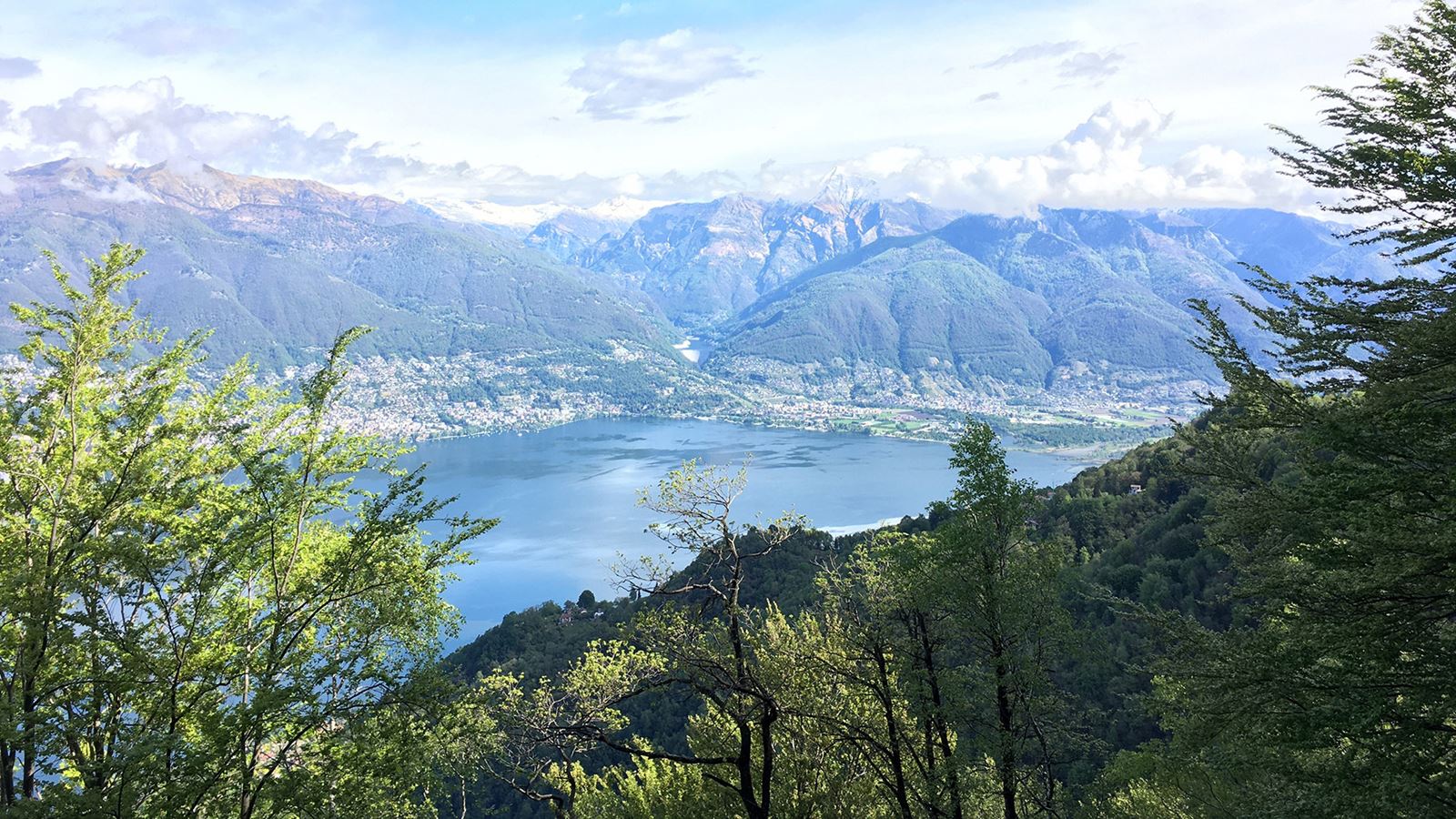 Aussicht von den Monti des Gambarogno