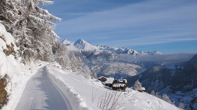 La région de Moosalp en hiver Paysage hivernal unique dans la région de Moosalp