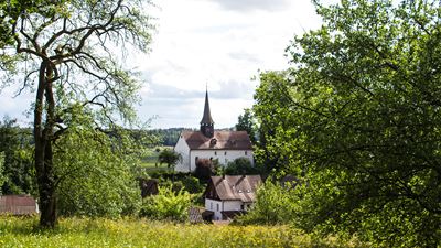 Église sur l’itinéraire qui traverse les vignobles de Stammheim.