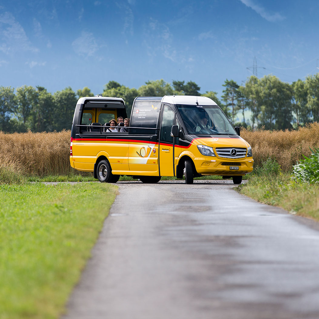 The rare Postbus cabriolet