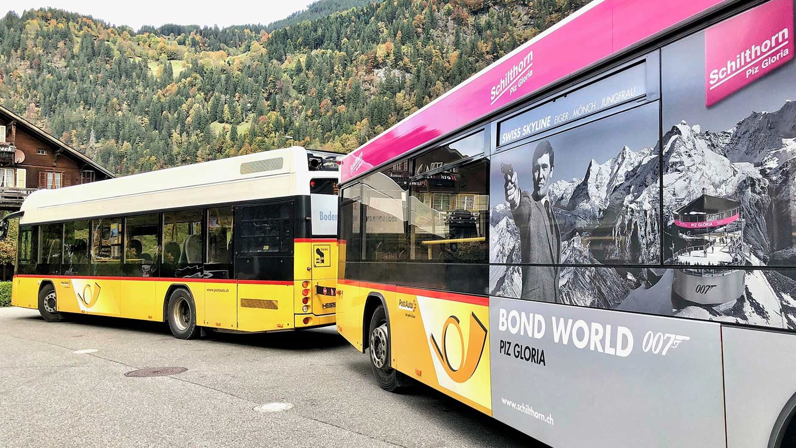 Postbus in the Lauterbrunnen valley