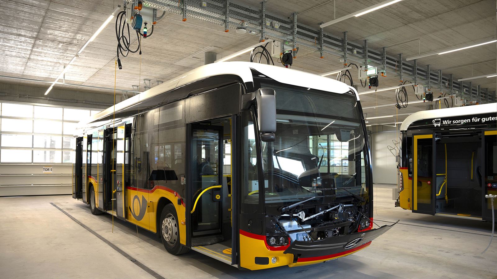 Electric Postbuses in the new Interlaken/Wilderswil depot